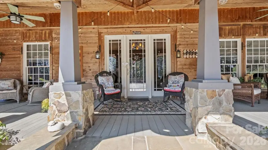 1307 Oakridge Farm Highway, Mooresville, NC 28115 - #3