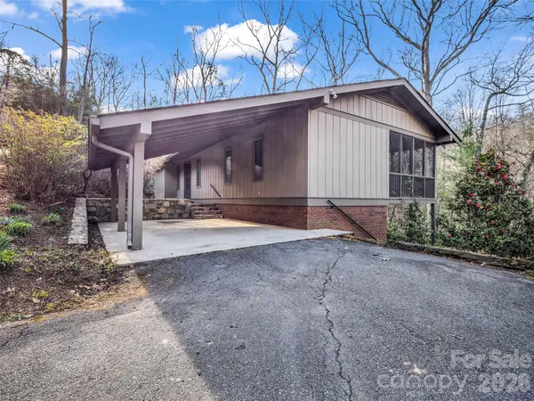 417 Ivy Road, Black Mountain, NC 28711