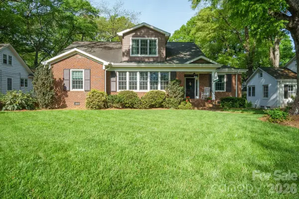 551 7th Street Nw, Hickory, NC 28601