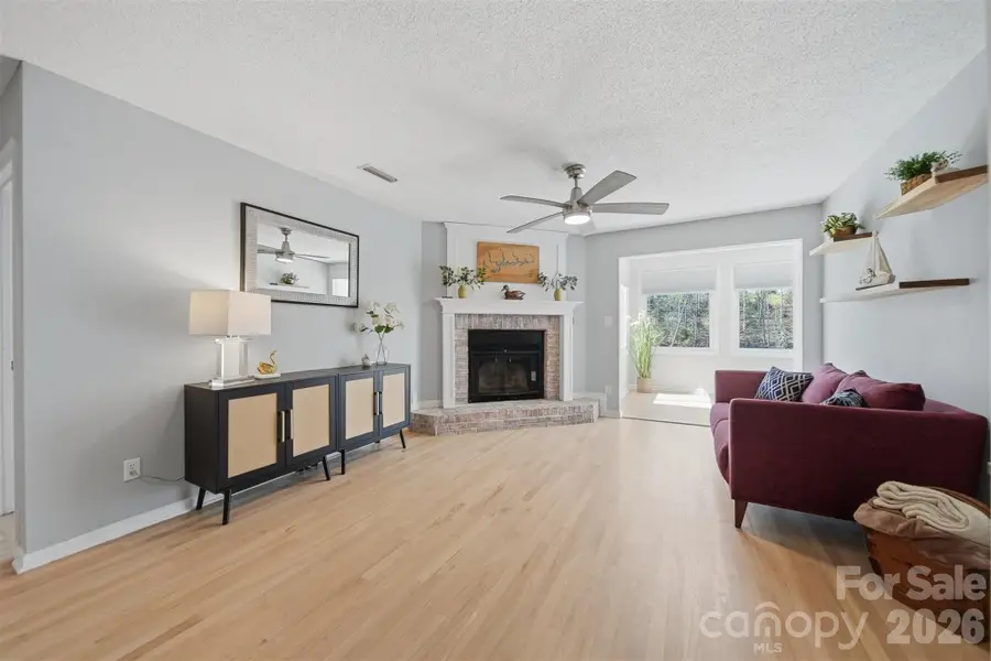 2200 6th Street Nw #3A, Hickory, NC 28601 - #3