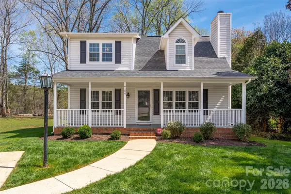 6100 Joshua Tree Court, Charlotte, NC 28227