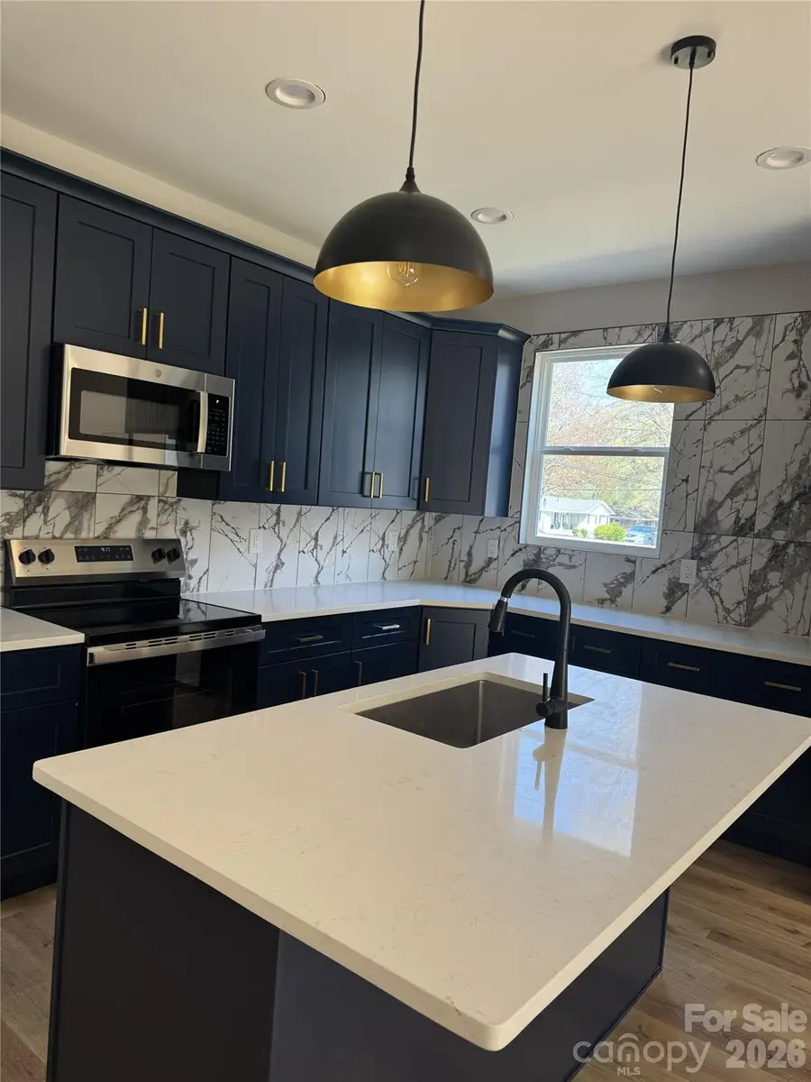 912 B Rhode Island Avenue Nw, Kannapolis, NC 28083 - #3