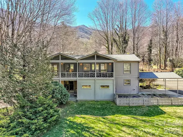 41 Balsam Shadows Drive, Maggie Valley, NC 28751