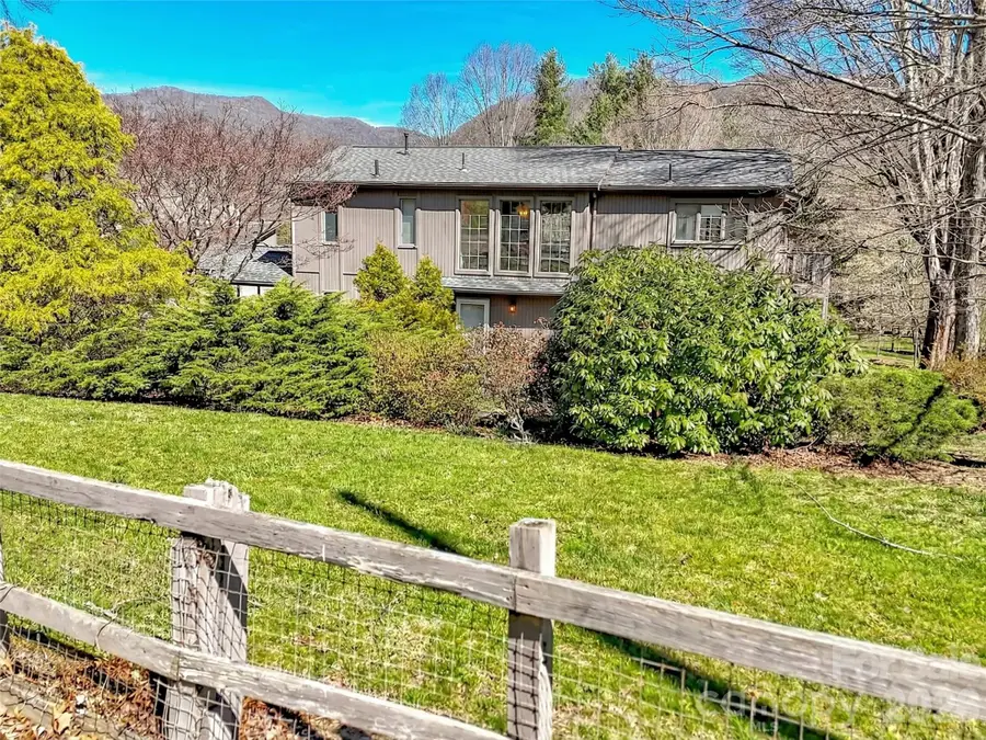 41 Balsam Shadows Drive, Maggie Valley, NC 28751 - #3