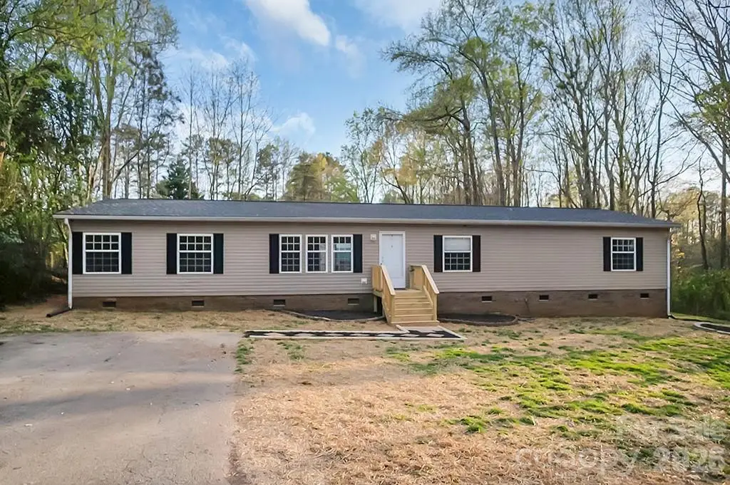 308 E Cleveland Avenue, Bessemer City, NC 28016 - #1
