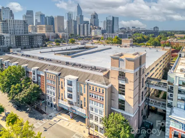 710 W Trade Street #505, Charlotte, NC 28202