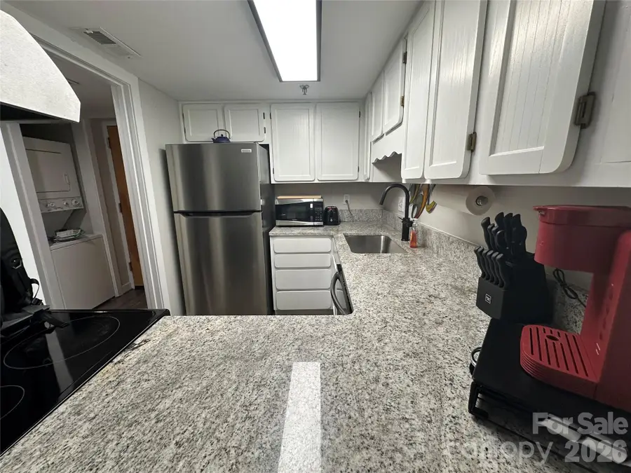 315 Spruce Street N #301, Winston Salem, NC 27101 - #3