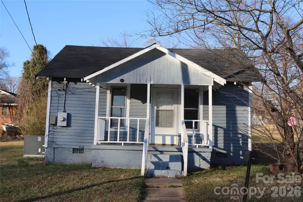 614 Goldsboro Avenue, Statesville, NC 28677