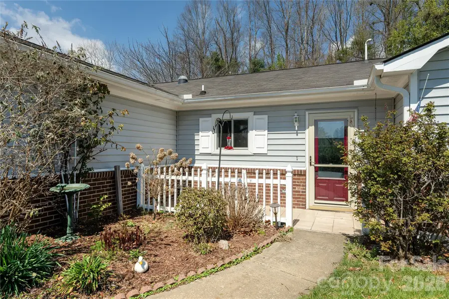 176 Derbyshire Drive, Hendersonville, NC 28792 - #3