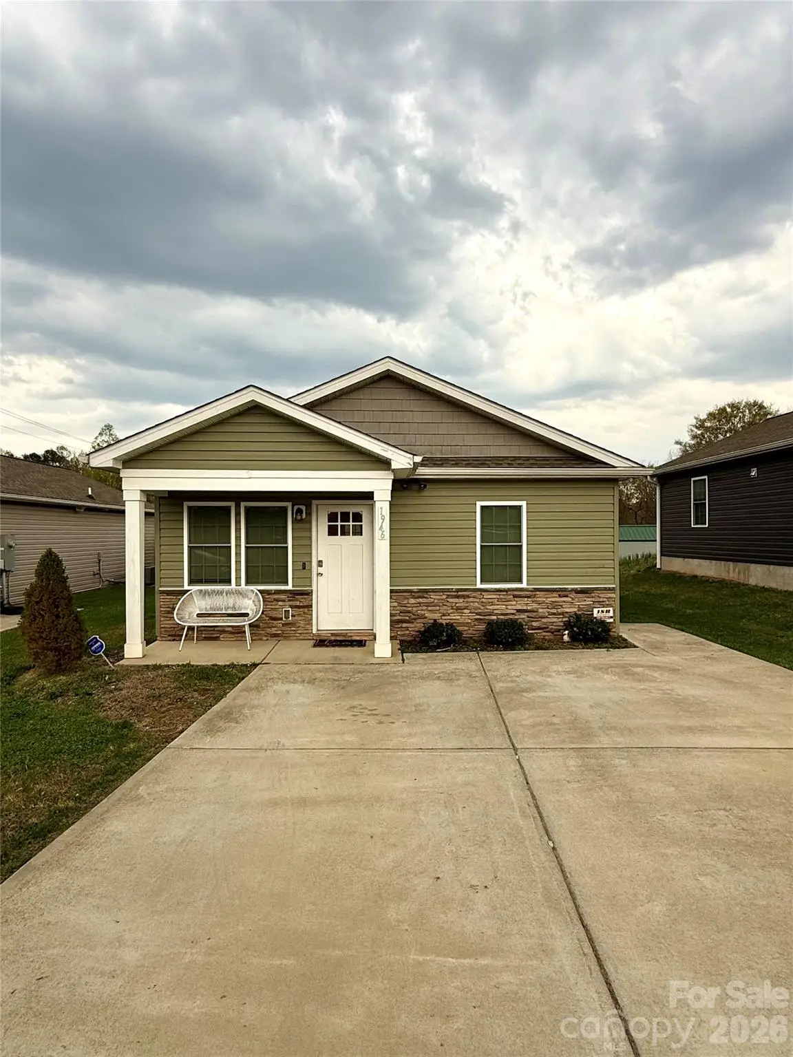 1946 11th Avenue Ne, Hickory, NC 28601 - #1