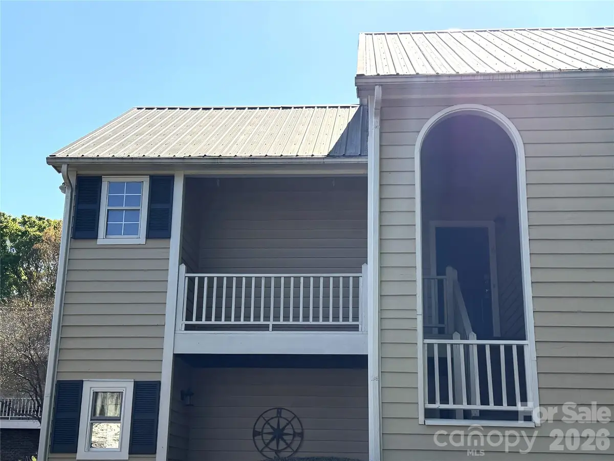 3200 Selwyn Farms Lane #6, Charlotte, NC 28209 - #1