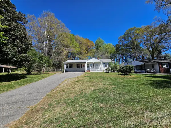 1640 Rankin Lake Road #5, Gastonia, NC 28052