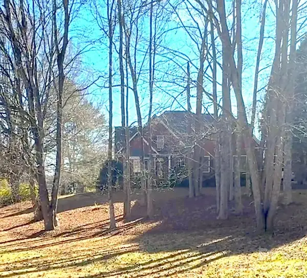 6208 Highview Road, Matthews, NC 28104