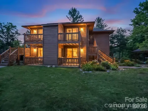 520 Courtwood Lane #1-8, Hendersonville, NC 28739