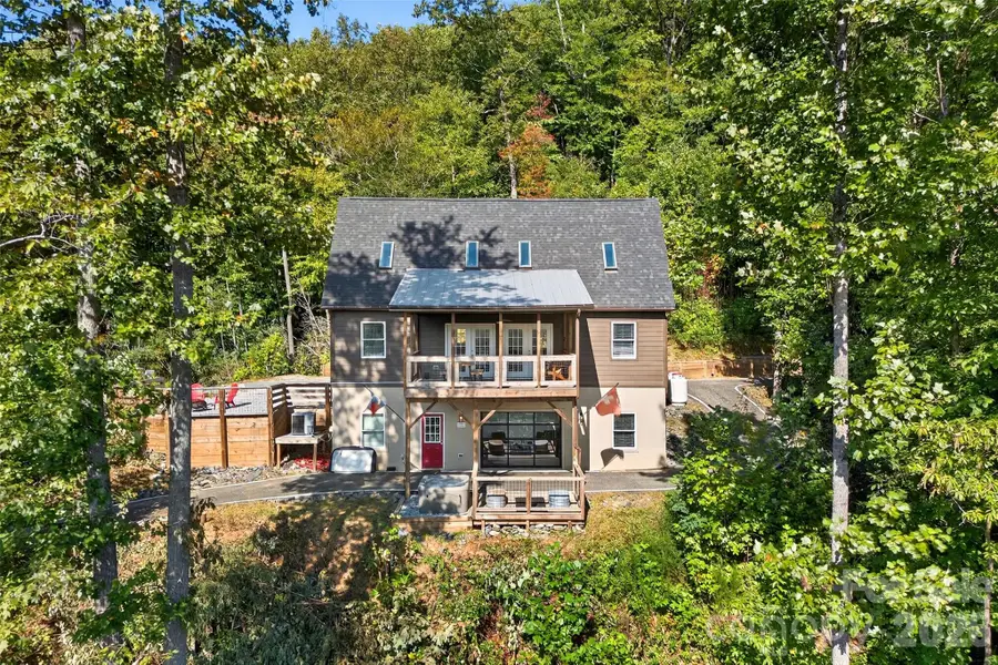 8032 Buck Creek Road, Marion, NC 28752 - #2