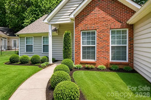 6213 Nevin Road, Charlotte, NC 28262