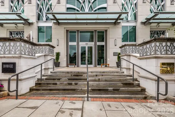 7 Patton Avenue #1005, Asheville, NC 28801