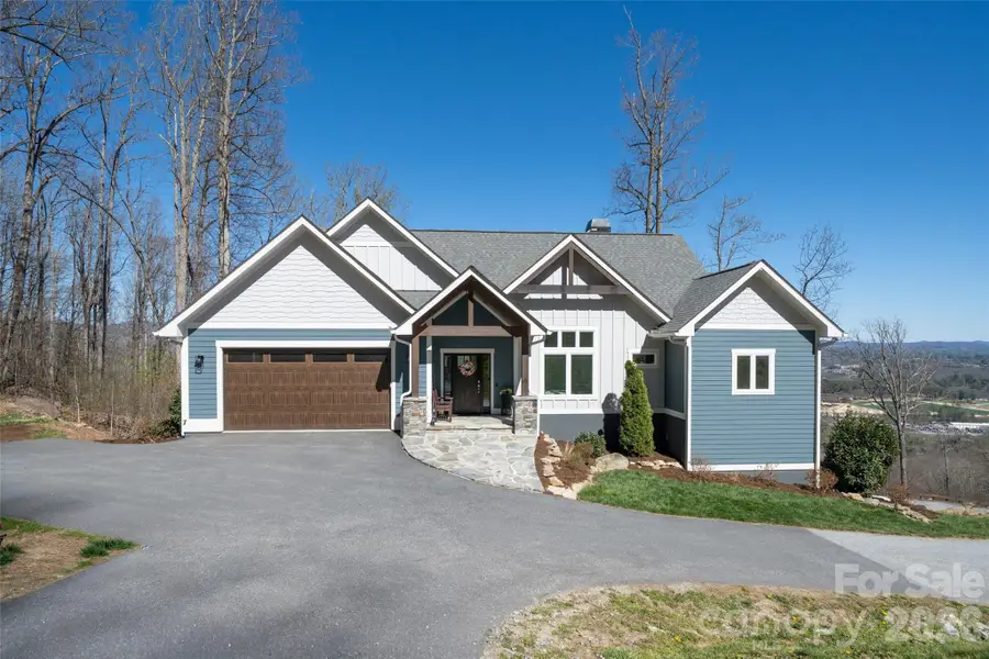 98 Rock Cliff Way, Hendersonville, NC 28791 - #2