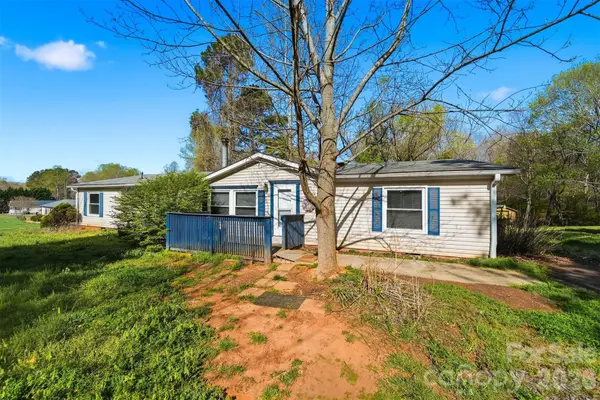 4377 Dry Pond Lane, Conover, NC 28613