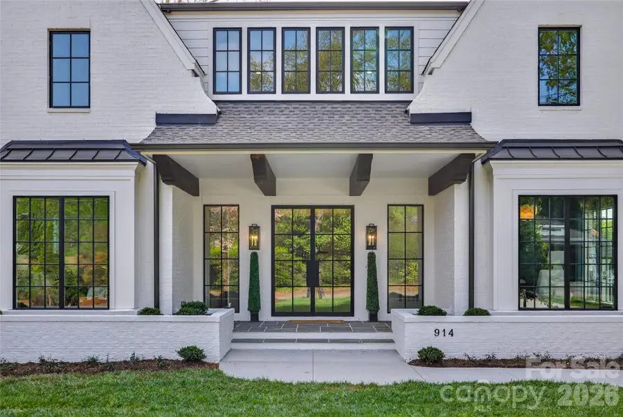 914 Edinburgh Lane, Charlotte, NC 28209 - #3