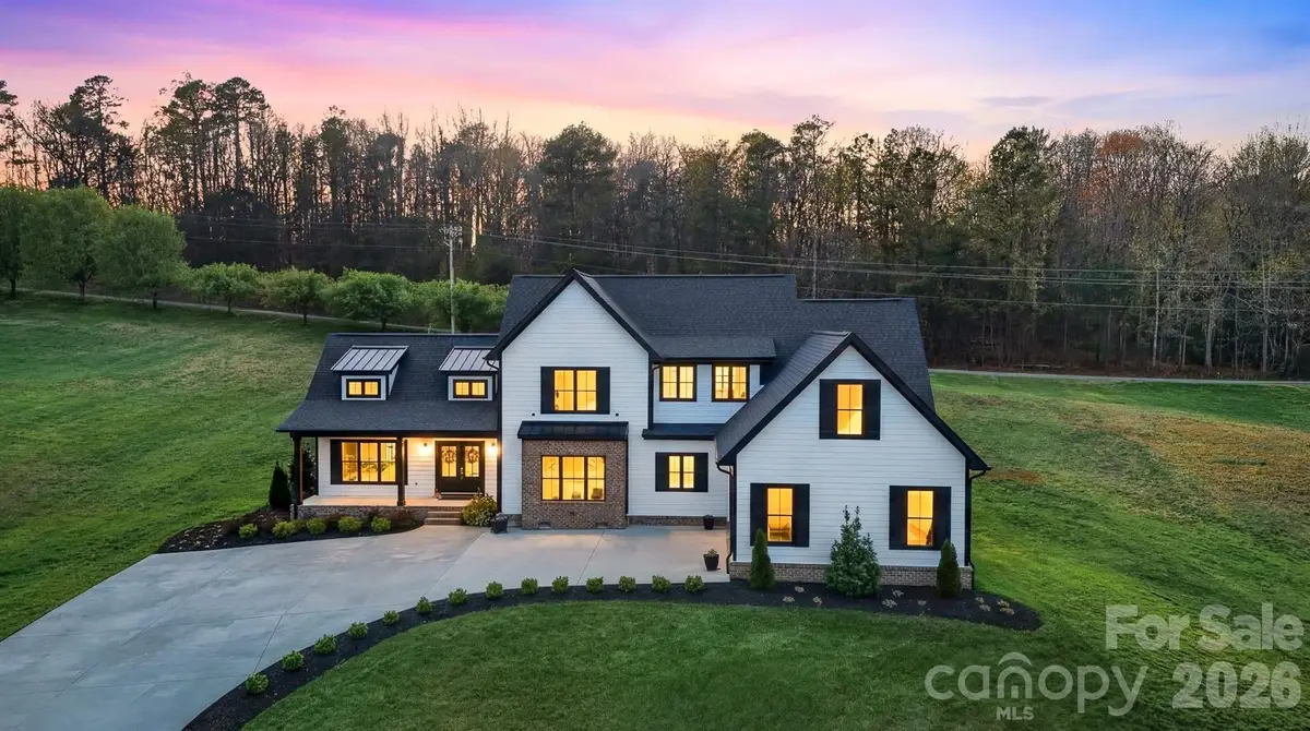 157 Franklin Lane, Taylorsville, NC 28681 - #1