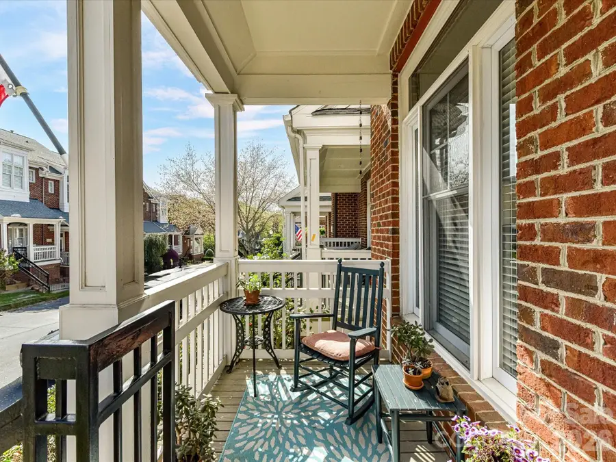 4916 S Hill View Drive, Charlotte, NC 28210 - #3