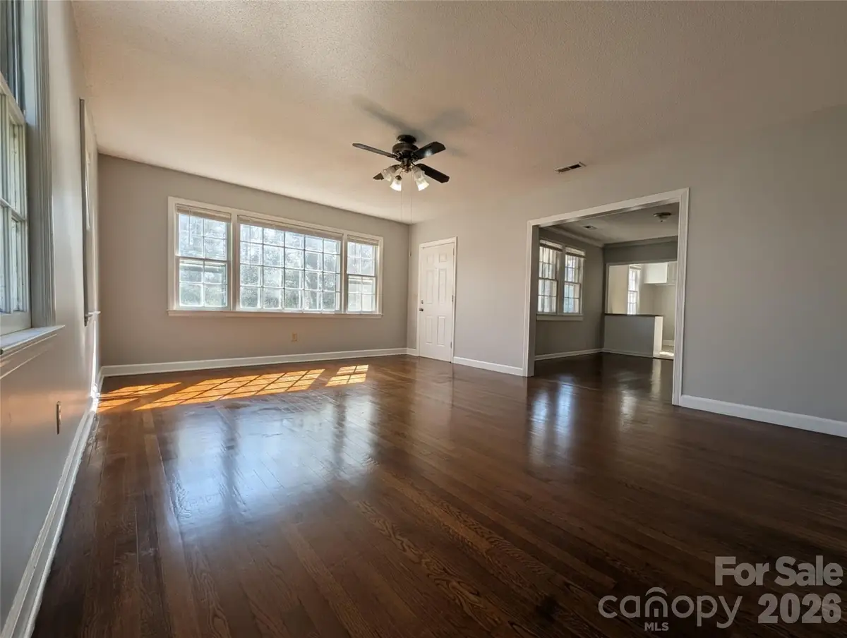 118 Brown Street, Lake City, SC 29560 - #1