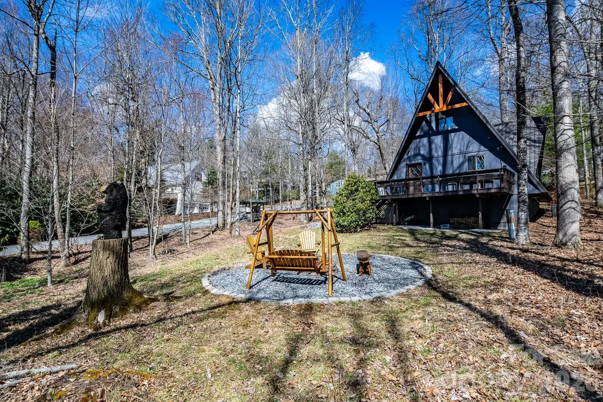 20 Lady Slipper Loop, Newland, NC 28657 - #1