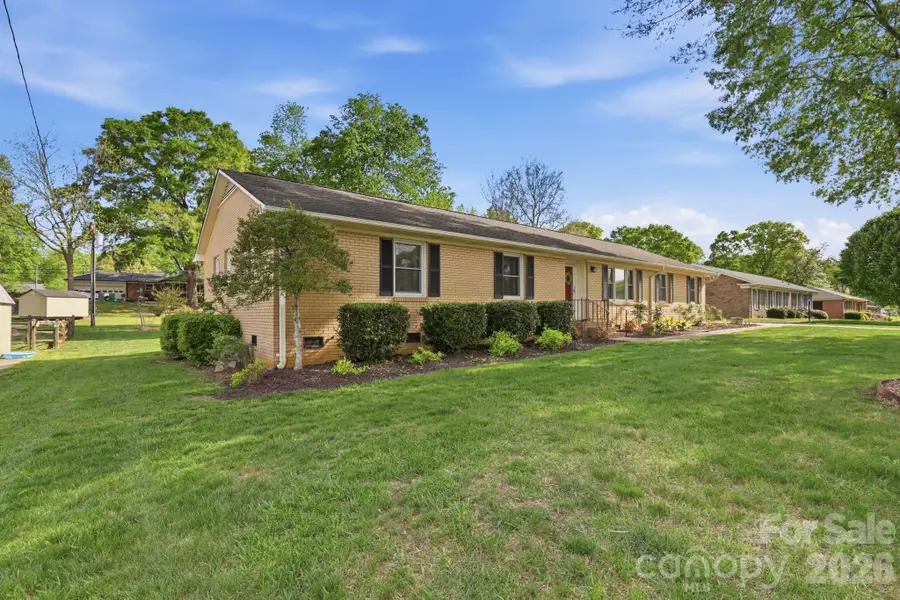 8325 Fallsdale Drive, Charlotte, NC 28214 - #2