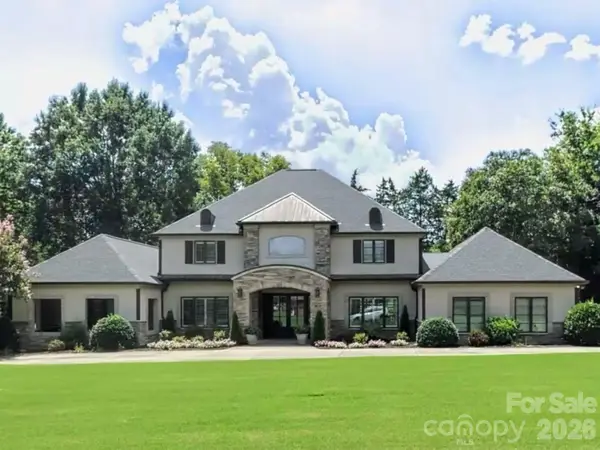 4330 Carmel Valley Road, Charlotte, NC 28226