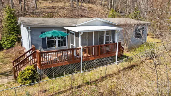 403 Youngs Gap Road, Fletcher, NC 28732