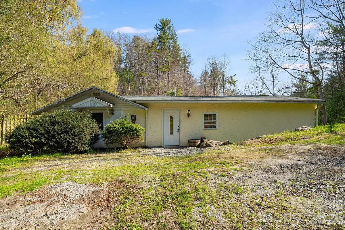 3903 Nc Hwy 213 Highway, Marshall, NC 28753 - #1