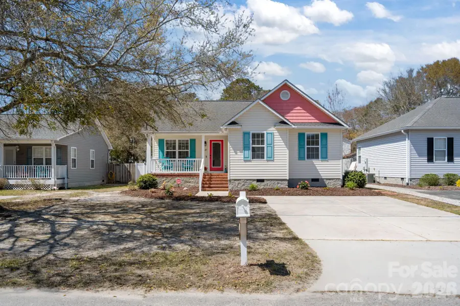 137 NE 4th Street, Oak Island, NC 28465 - #3