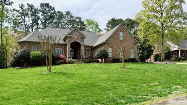 7806 Turnberry Lane, Stanley, NC 28164