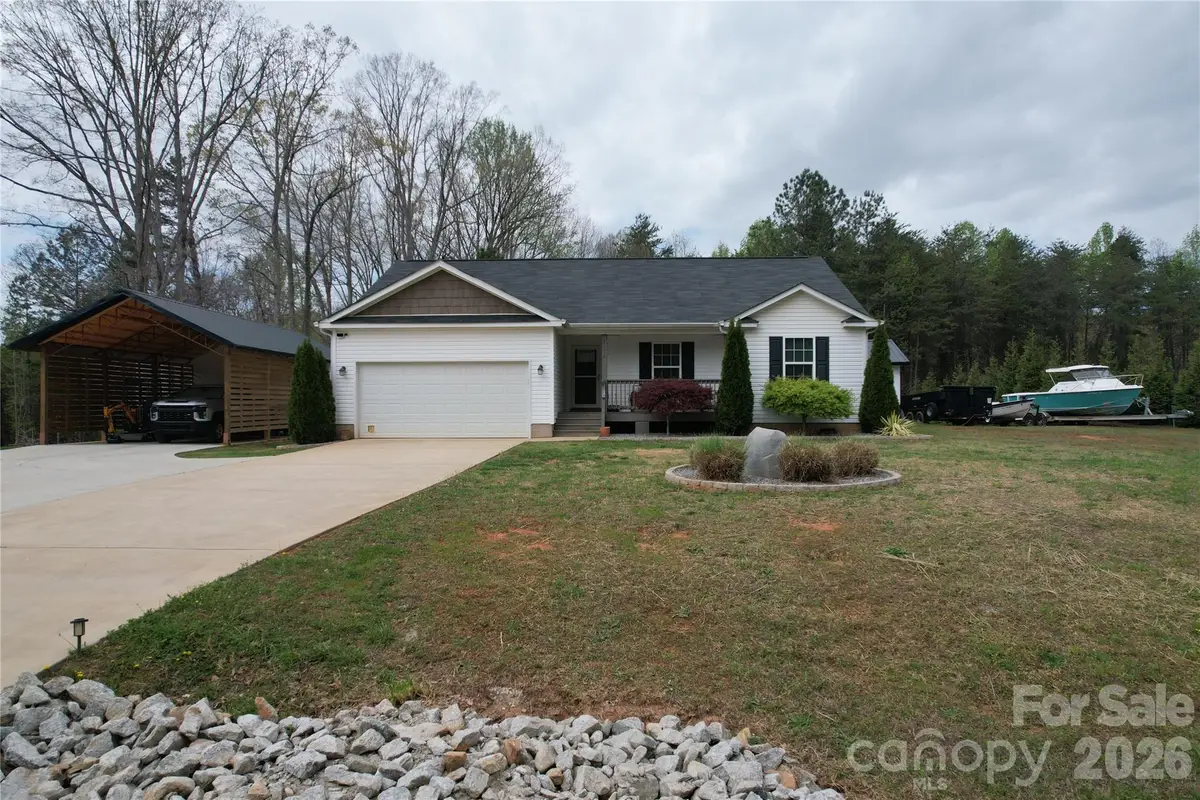 7172 Rolling Hills Drive, Sherrills Ford, NC 28673 - #1