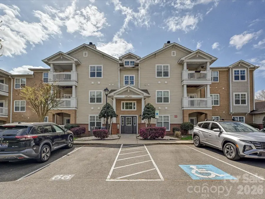 11873 Ridgeway Park Drive, Charlotte, NC 28277 - #3