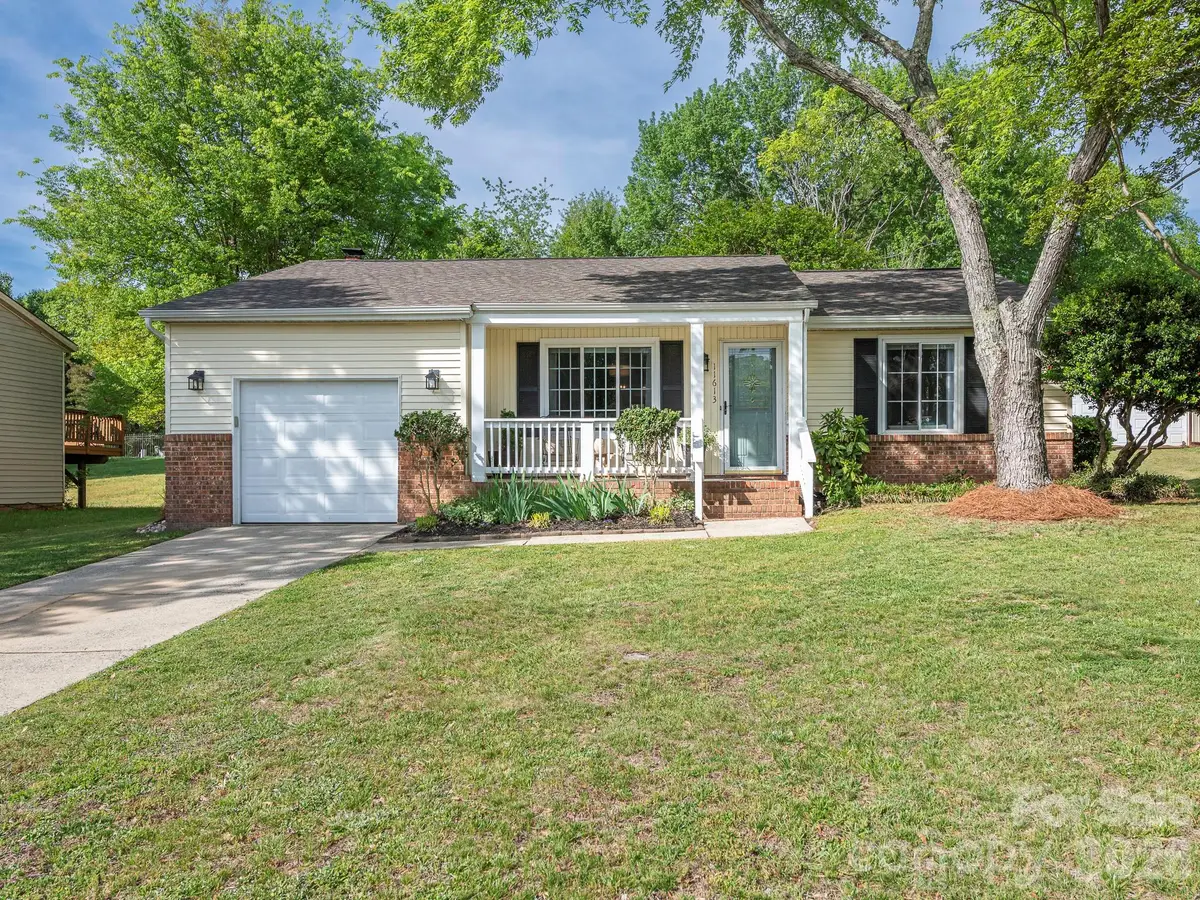 11613 Five Cedars Road, Charlotte, NC 28226 - #1