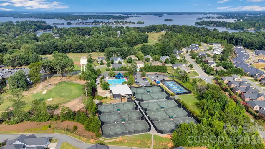 7526 Fairway Villa Circle, Denver, NC 28037 - #3