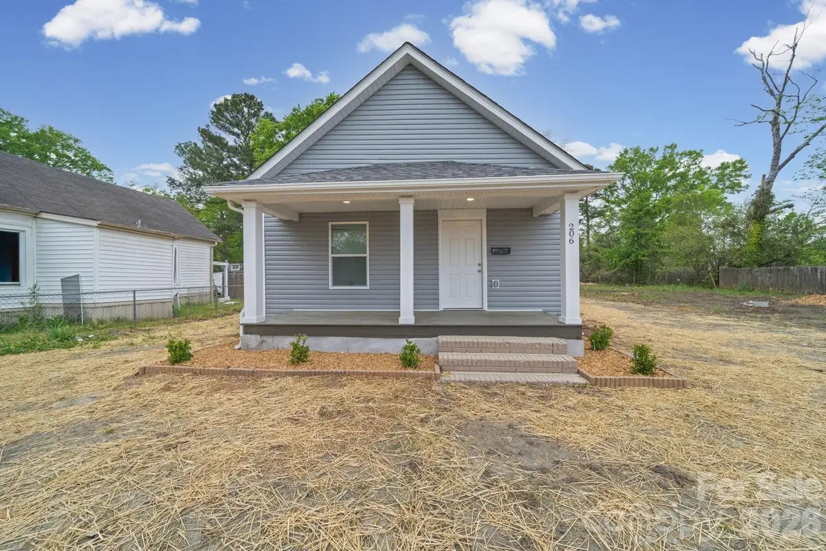 206 Legrand Street, Cheraw, SC 29520 - #1
