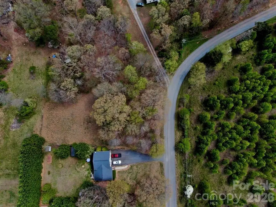 3053 11th Avenue Drive Ne, Conover, NC 28613 - #3