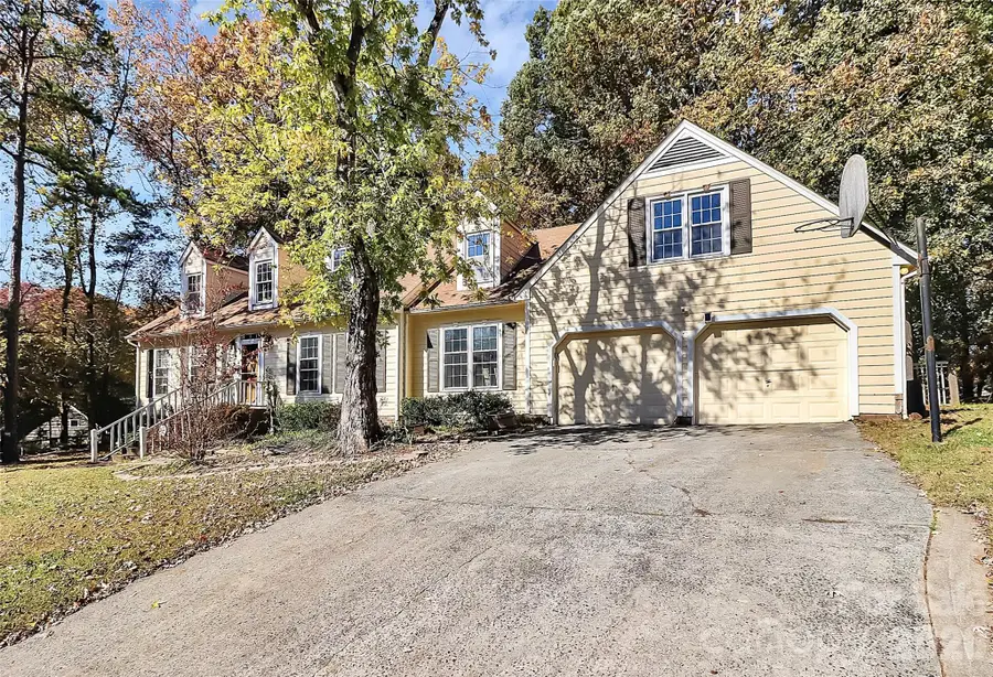 5815 Chapel Creek Court, Charlotte, NC 28226 - #3