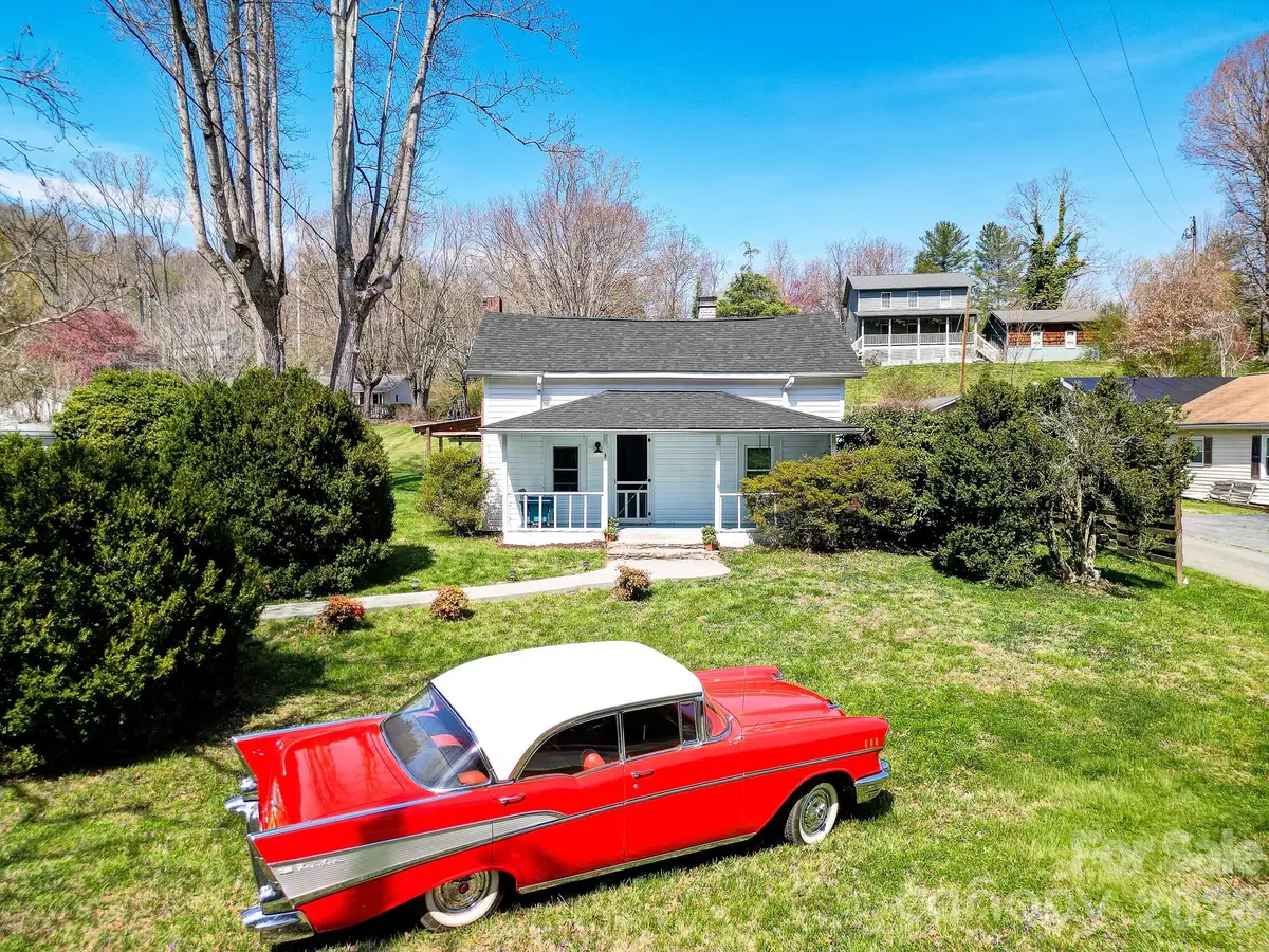 8 Concord Road, Asheville, NC 28803 - #1