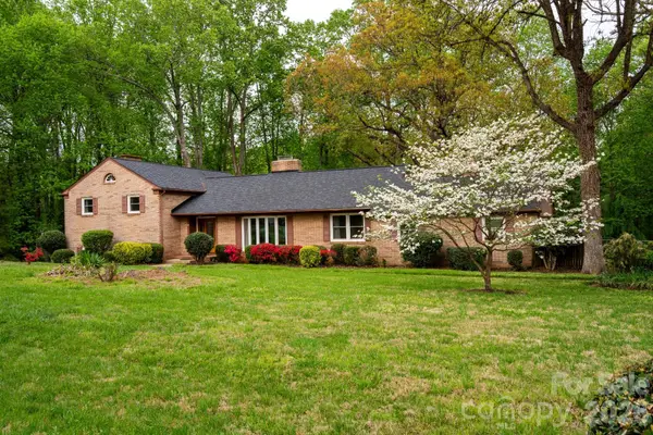 234 Edgewood Drive, Statesville, NC 28625