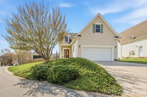 8 Sweet Gum Drive, Asheville, NC 28805