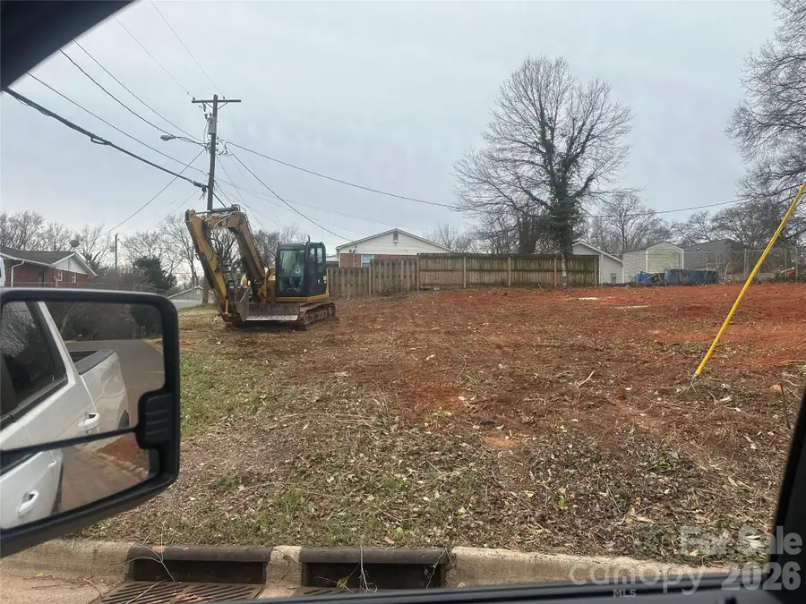 2962 Morning Drive, Charlotte, NC 28208 - #2