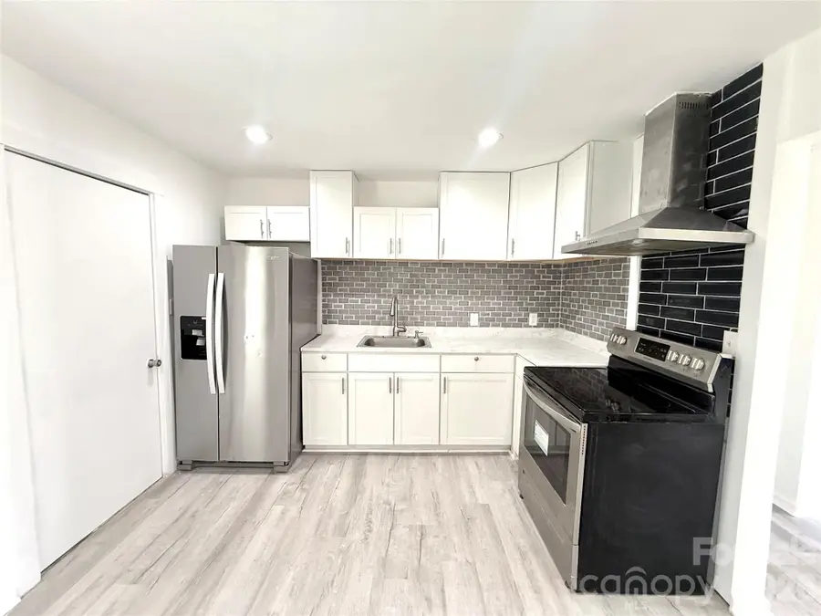 141 Short Hills Drive, Charlotte, NC 28217 - #3