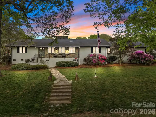 10708 Willow Oak Road, Norwood, NC 28128