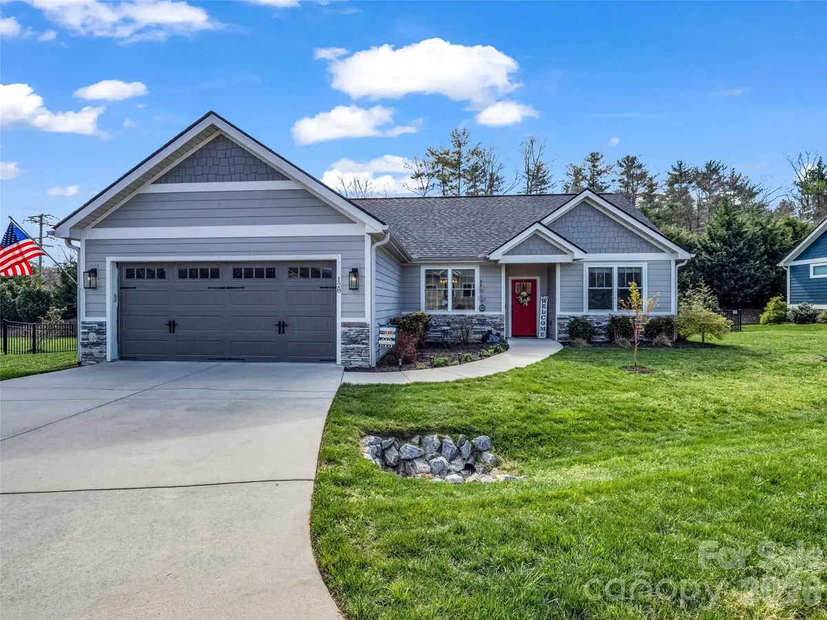 128 Shoeing Box Way, Hendersonville, NC 28792 - #1