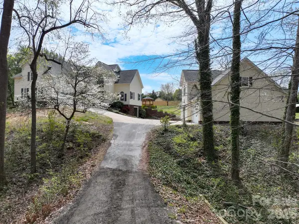 6665 Dellwood Drive, Kannapolis, NC 28081