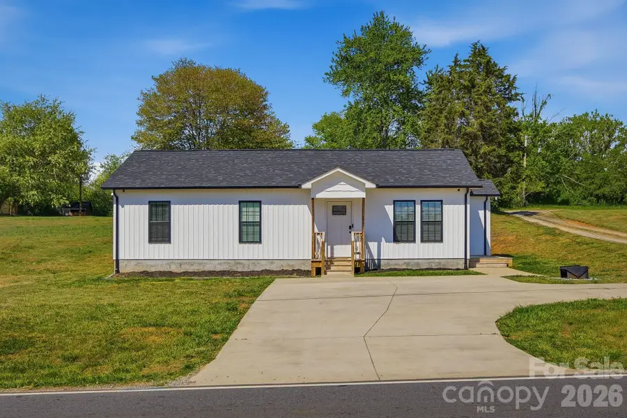 177 Duke Street, Granite Falls, NC 28630 - #2